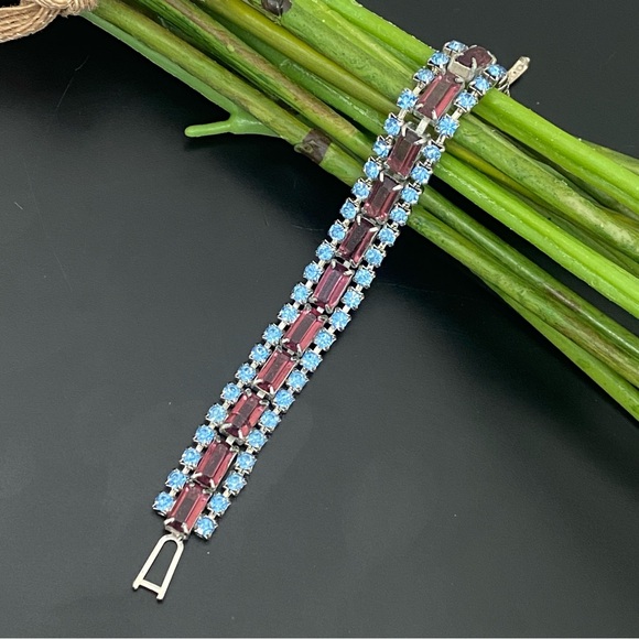 Vintage Unsigned Pave Topaz & Amethyst Rhinestones 7” Bracelet 18g. - Picture 1 of 16